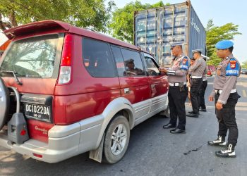 Hari ke-8 Operasi Patuh Pallawa 2025, Personil Polres Pinrang Edukasi dan Penindakan Tetap Humanis
