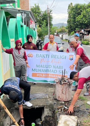 Polres Pinrang Gelar Bakti Religi Sambut Maulid Nabi Muhammad SAW 1447 H