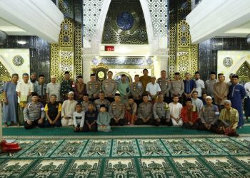 Shalat Subuh Berjamaah, Kapolrestabes Makassar Sampaikan Pesan Kamtibmas