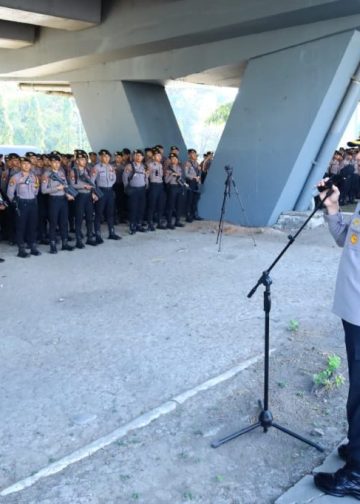 Kapolrestabes Makassar Pimpin Apel Kesiapan Pengamanan Unjuk Rasa