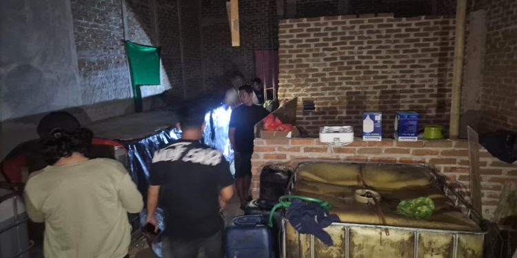 Bongkar Praktik Penyalahgunaan BBM Bersubsidi, Polres Maros Amankan 9 Ribu Liter Solar