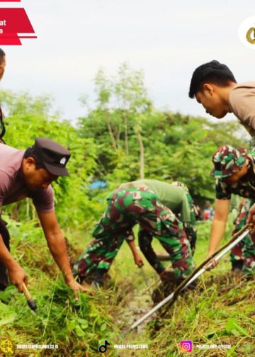 Bersama TNI, Polres Luwu Gaungkan Semangat Merah Putih Lewat Karya Bakti