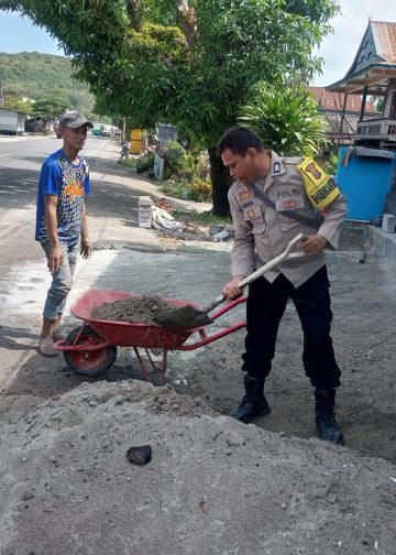 Bhabinkamtibmas Desa Massewae dan Kaballangan Sambangi dan bantu Warga Binaan