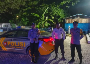 Polsek Enrekang Laksanakan Patroli Blue Light Cegah Gangguan Kamtibmas Pada Malam Hari