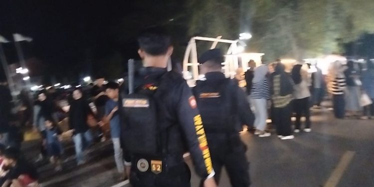 Makin Ramai Pengunjung, Polres Selayar Perkuat Pengamanan Car Free Night di Kota Benteng