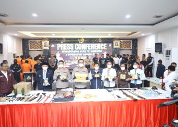 Kapolda Sulsel Pimpin Press Conference Pengungkapan Kasus Narkotika dan Penculikan Anak di Bawah Umur