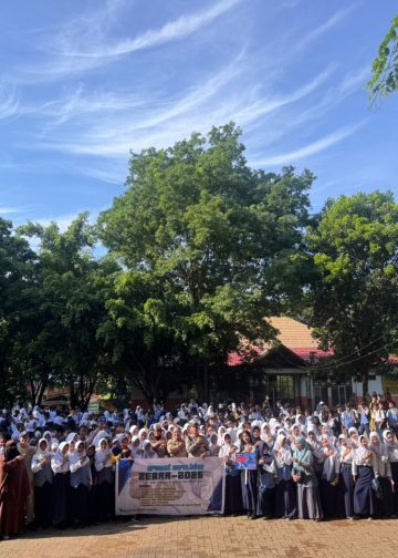 Sat Lantas Polres Parepare Kampanyekan Stop Pelanggaran, Patuhi Aturan Berlalu Lintas di Hadapan Ratusan Pelajar