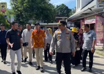Kapolres Enrekang Tinjau Stabilitas Harga Beras di Pasar Sentral Bersama Pemerintah Daerah dan Satgas Pangan
