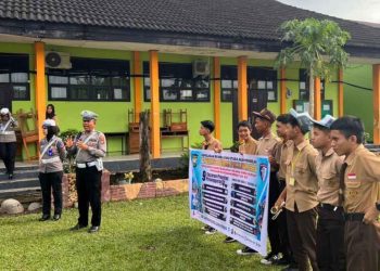 Sat Lantas Gencarkan Edukasi Keselamatan: Sosialisasi Ops Zebra Pallawa 2025 Menyasar Pelajar SMAN 3 Baebunta