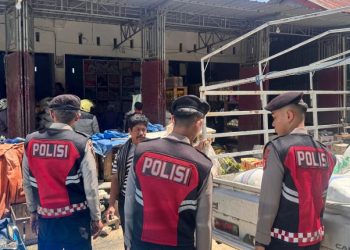 Patroli Humanis Sat Samapta Polres Tana Toraja, Jaga Keamanan di Pusat Aktivitas Warga