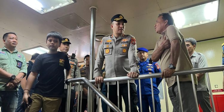 Kapolres Parepare Kunjungi Pelabuhan Nusantara, Pantau Arus Pasca Libur Nataru