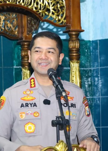 Safari Subuh, Kapolrestabes Makassar Tekankan Peran Keluarga Lindungi Anak dari Bahaya Tawuran dan Narkoba